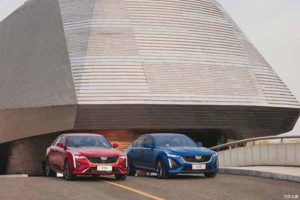 紧凑型车的价格！这款豪华中型车只要20多万