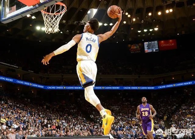 勇士麦考重伤,对球队有多大影响?