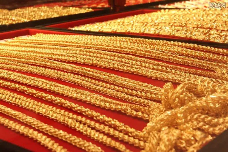 今日黄金价格 2020年国内最新走势如何?