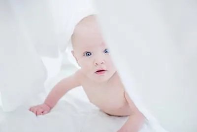 宝宝天灵盖什么时候闭合 宝宝天灵盖要怎么护理