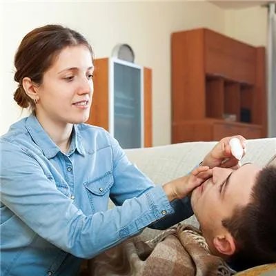 视力表如何测试色盲?