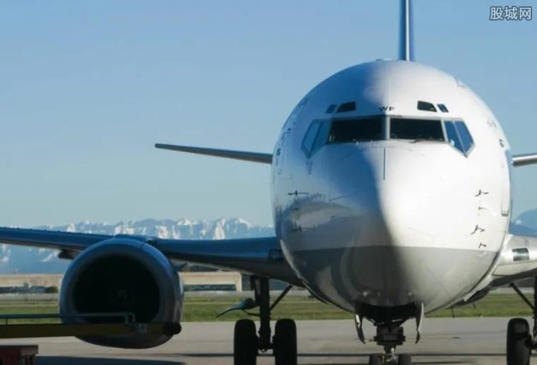 大韩航空客机起火 上演惊魂一幕客机着火原因揭秘