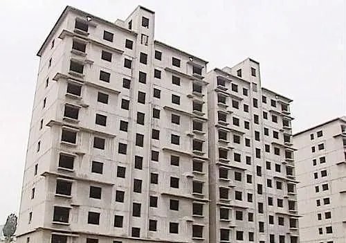 昆明烂尾楼7年后鸣鞭复工，当地政府是如何承诺业主的？