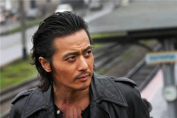 韩国十大帅哥排行榜 南柱赫上榜,第二歌唱的好演技也不错