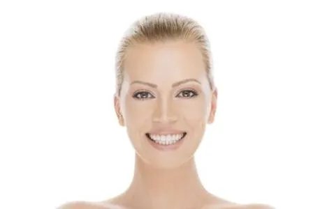 彩光祛痘的原理