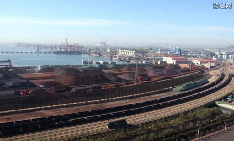 京张高铁全面铺轨 将在2019年年中完成铺轨工程