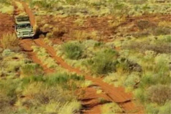 世界十大诡异公路 郭亮隧道上榜,第七被称为幽灵之路