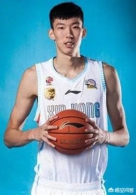 周琦签约欧洲经纪人拒回CBA，他为何想要去欧洲联赛？