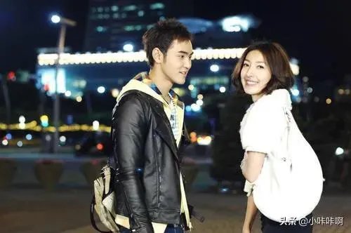 《败犬女王》的片尾曲是什么?