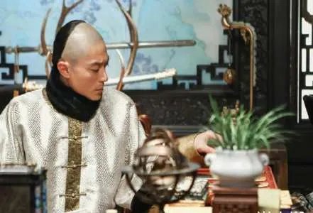 《如懿传》乾隆和如懿为何会走到分手的地步 乾隆爱如懿什么呢