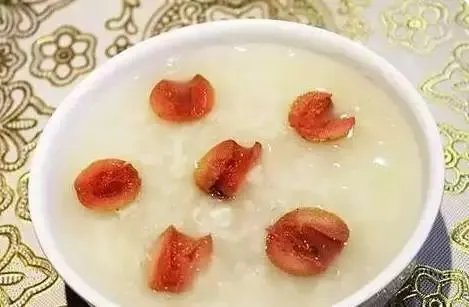 煮粥时千万不能放这3种食物,后果很严重（图）