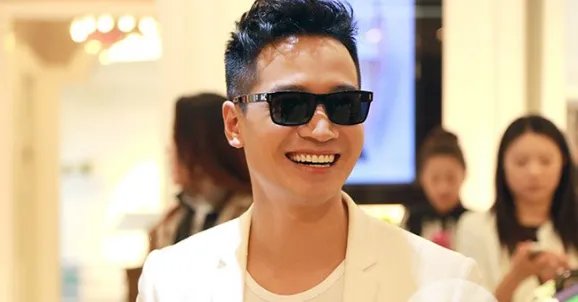 何晟铭老婆是谁？