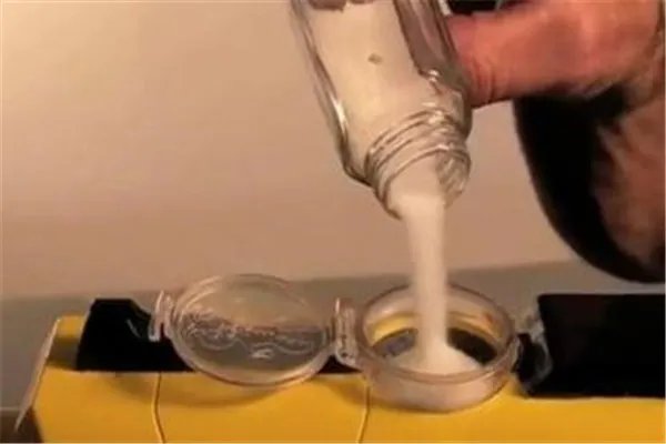 盐巴散弹枪有何功效：可以消灭蚊虫（以盐巴为弹药）