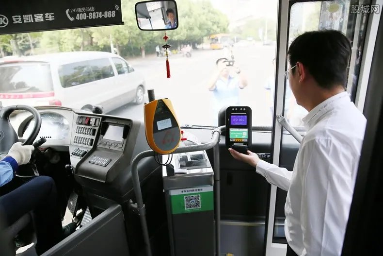 武汉通刷全国公交 一卡在手走遍全国公交和地铁