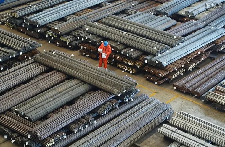 9吨钢铁离奇失踪 2017钢铁多少钱一吨