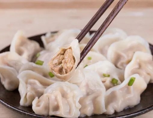 立冬吃饺子还是冬至吃饺子  立冬和冬至哪个吃饺子