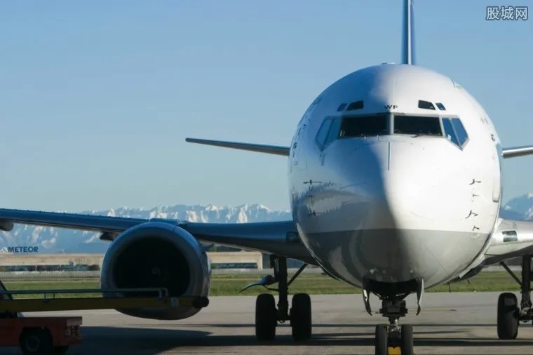 中国客机首降南极 到南极价格60万元左右
