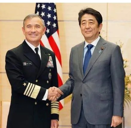安倍会晤美军司令是怎么回事？