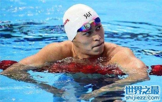 为啥游泳队员要剃腋毛？可以增加夺冠的机率 