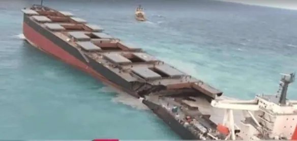 毛里求斯漏油事件或因船员蹭WiFi 面临亿元巨额赔偿