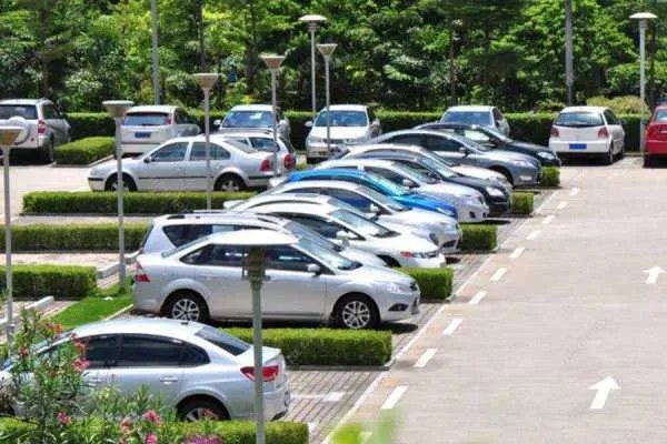 醉酒男子进他人车内休息窒息身亡，车主是否要承担法律责任？