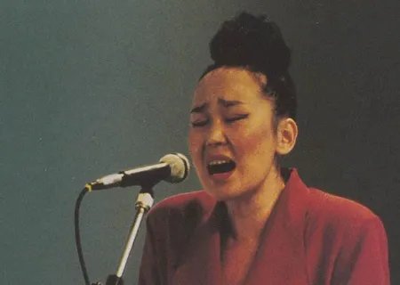 听说一首歌叫lost rivers 很恐怖，只能听几秒钟，是真的吗？