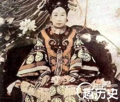 咸丰帝的妃子有几个? 咸丰皇帝的皇后是谁? 