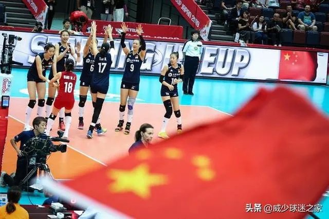 朱婷:女排精神不是胜利时才有!国足何时才能有如此精神?