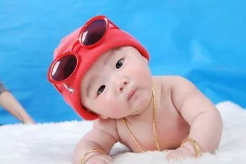 漳州通报婴儿霜事件含有激素,你想说什么?