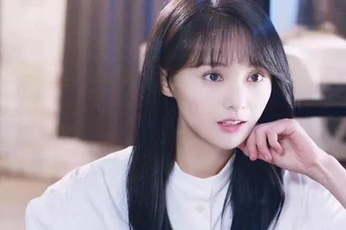 郑爽说大家总把女人想得太心机，网友对她的观点买账吗？