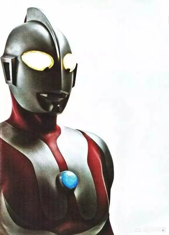 你觉得奥特曼和假面超人有什么区别？