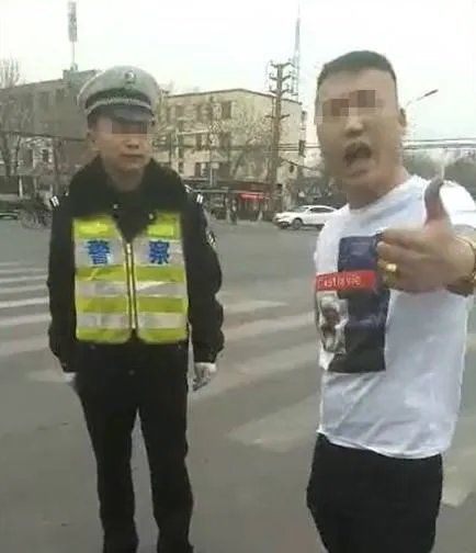 无端挑衅交警被抓是怎么回事？