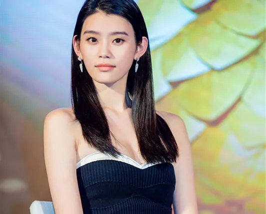 奚梦瑶为什么叫小明 奚梦瑶家境如何