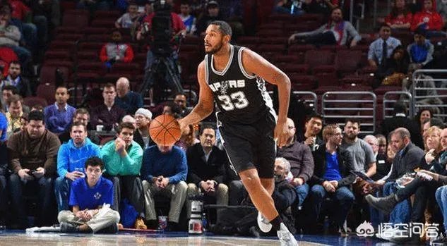 迪奥已经快40岁了，为什么还能加入法国海军？