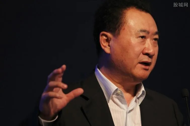 王健林负债4000亿为什么没事 别小看王健林实力