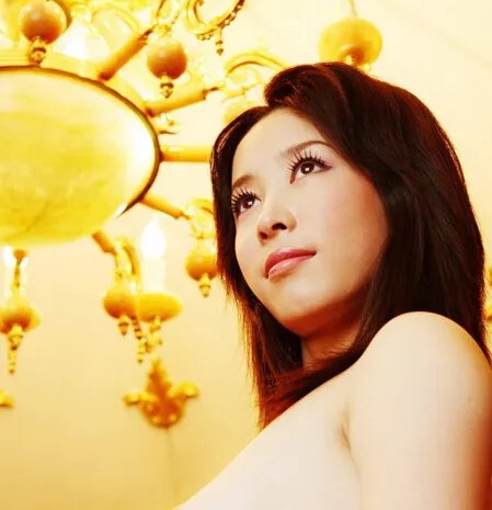 人体模特陈丽佳大尺度照片曝光    受到很多网友的追捧