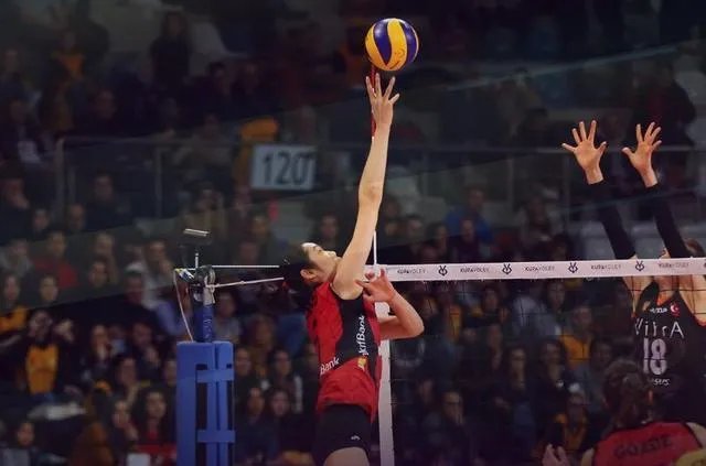 朱婷加冕大满贯