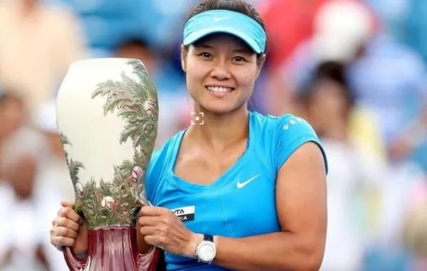 李娜被打耳光事件