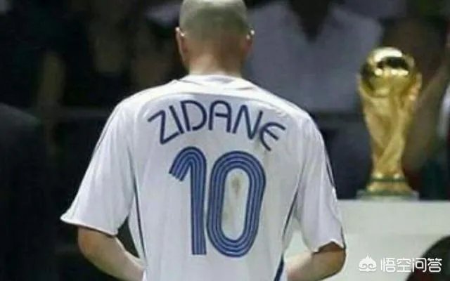 布冯的红牌和齐达内的红牌,哪个更让你揪心不已?