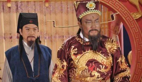 新包青天狸猫换太子7集