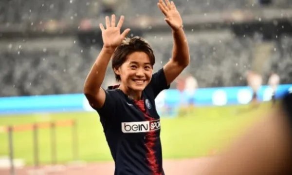 里昂女足欧冠5连冠,她们在比赛中的表现如何?