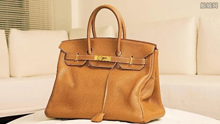 30涓囧悕琛ㄥ崠涓ゅ崈 鎶栭煶涓婄殑鐧捐揪缈′附渚垮疁鍒板悡浜�