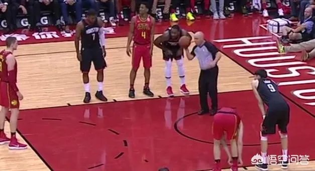 火箭大胜老鹰,周琦上场三分钟砍下+2,怎么评价?