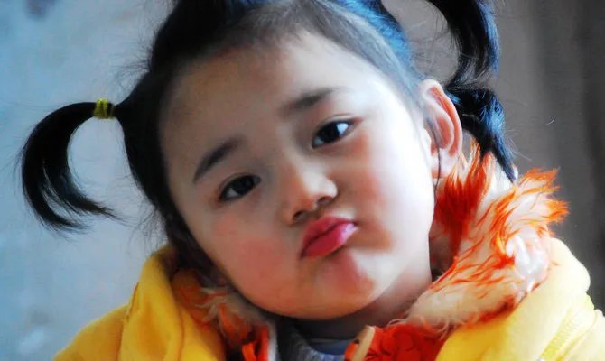 英籍女孩中国寻亲：没有怨恨。被遗弃小孩有寻亲的必要吗？