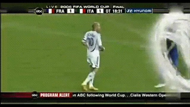 布冯的红牌和齐达内的红牌,哪个更让你揪心不已?