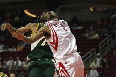 孙悦完成脚踝手术 如何防止运动损伤