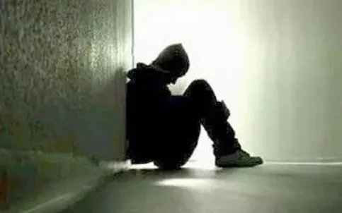 留学2年败光200万什么情况：详情真相揭露不能这样宠爱