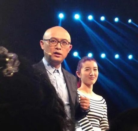 非诚勿扰猫女素颜曝光 独自告别舞台引关注