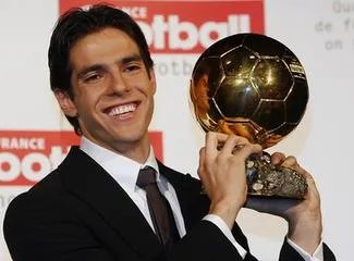 卡卡宣布退役,你有什么想法?