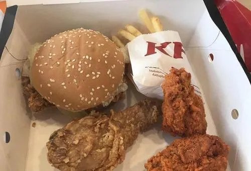 四川肯德基辣椒包要收费了，肯德基必点的美食都有哪些？